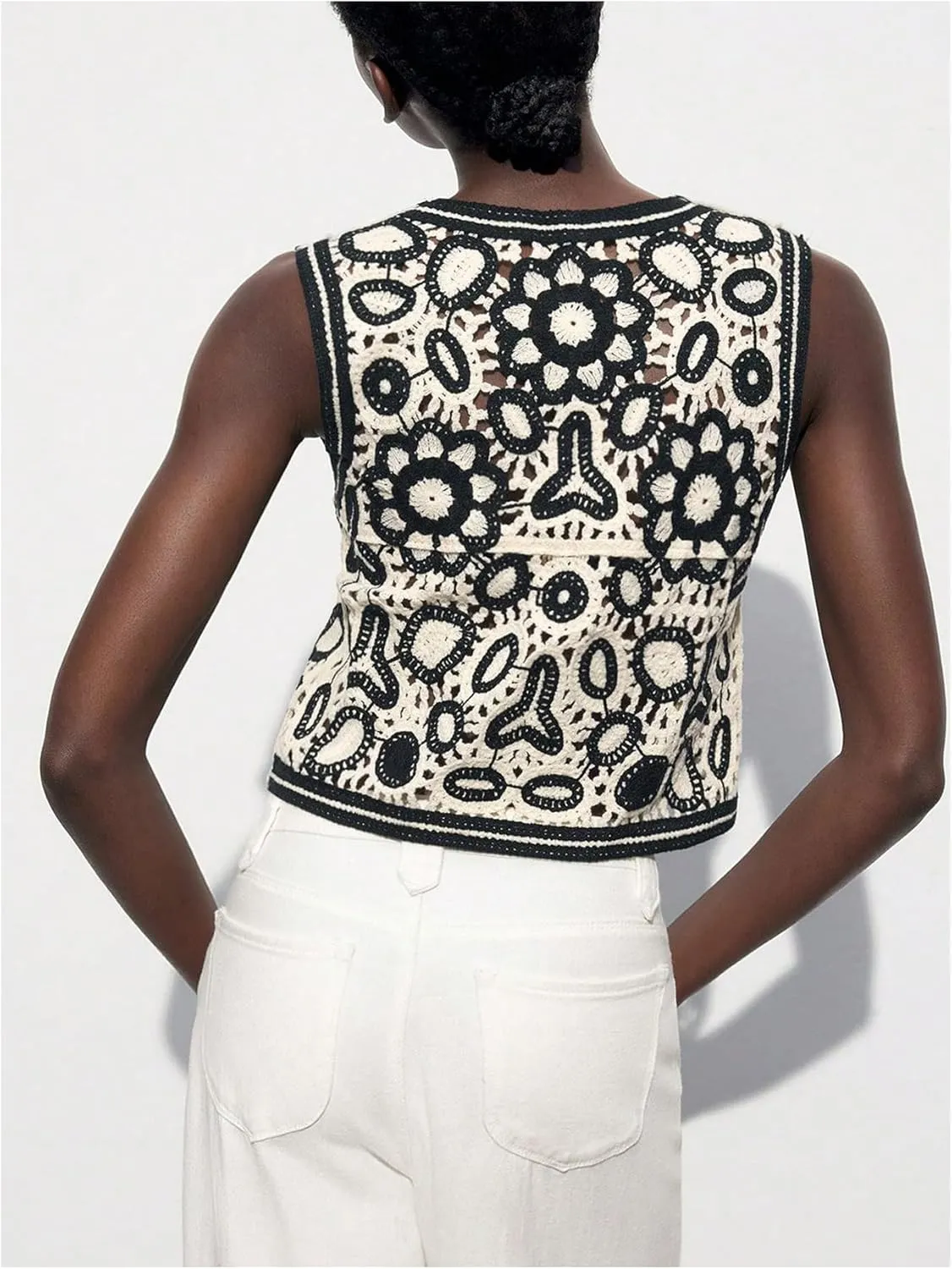 GORGLITTER Women's Crochet Floral Sweater Vest Hollow Out V Neck Button Down Knit Crop Top