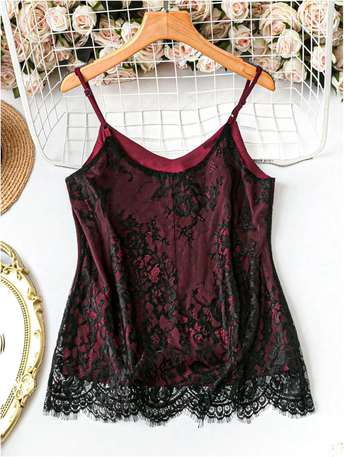 MakeMeChic Women's Floral Lace V Neck Camisole Spaghetti Strap Sleeveless Y2k Tank Tops