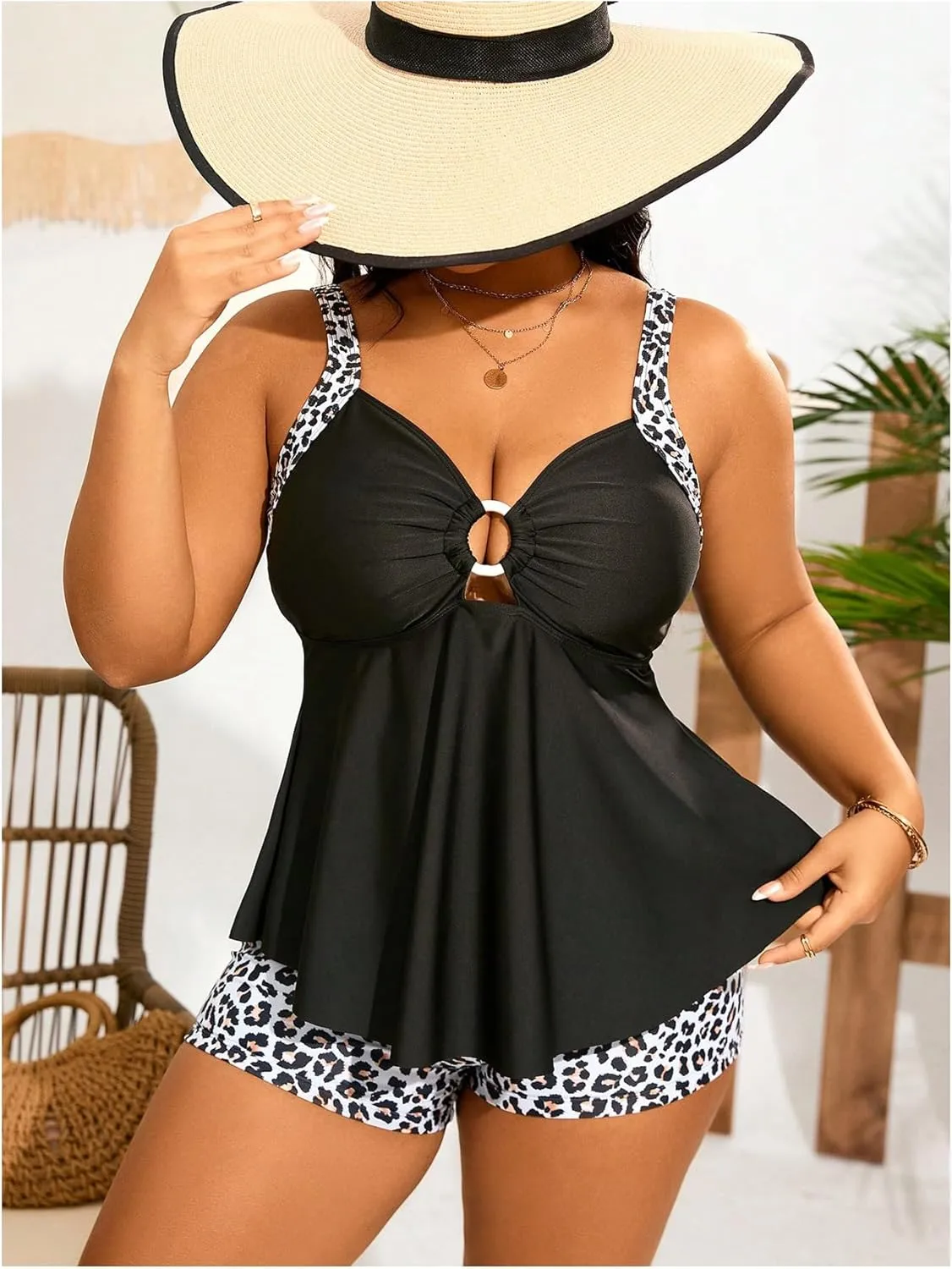 SOLY HUX Women's Plus Size Tankini Swimsuits Leopard Print Two Piece Bathing Suit Swim Tops and Shorts Set
