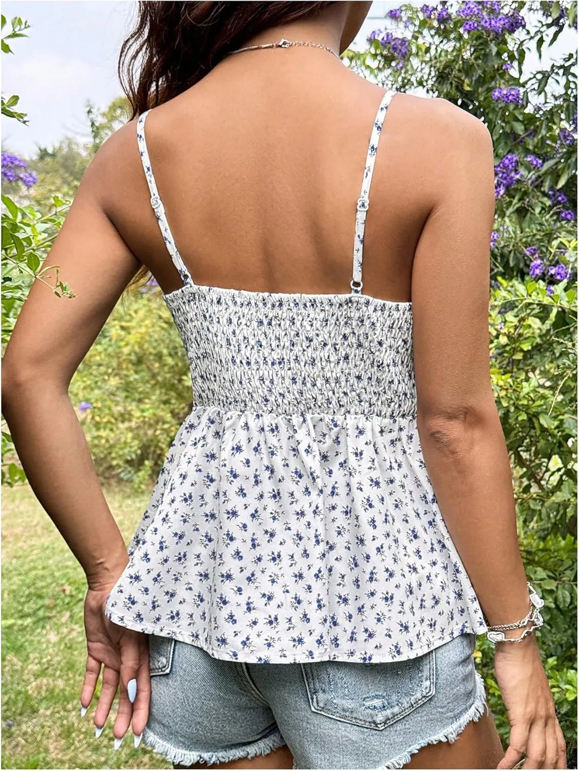 WDIRARA Women's Floral Allover Print Ruffle Hem Cami Tops Summer Ruched Bust Button Decor Camisole