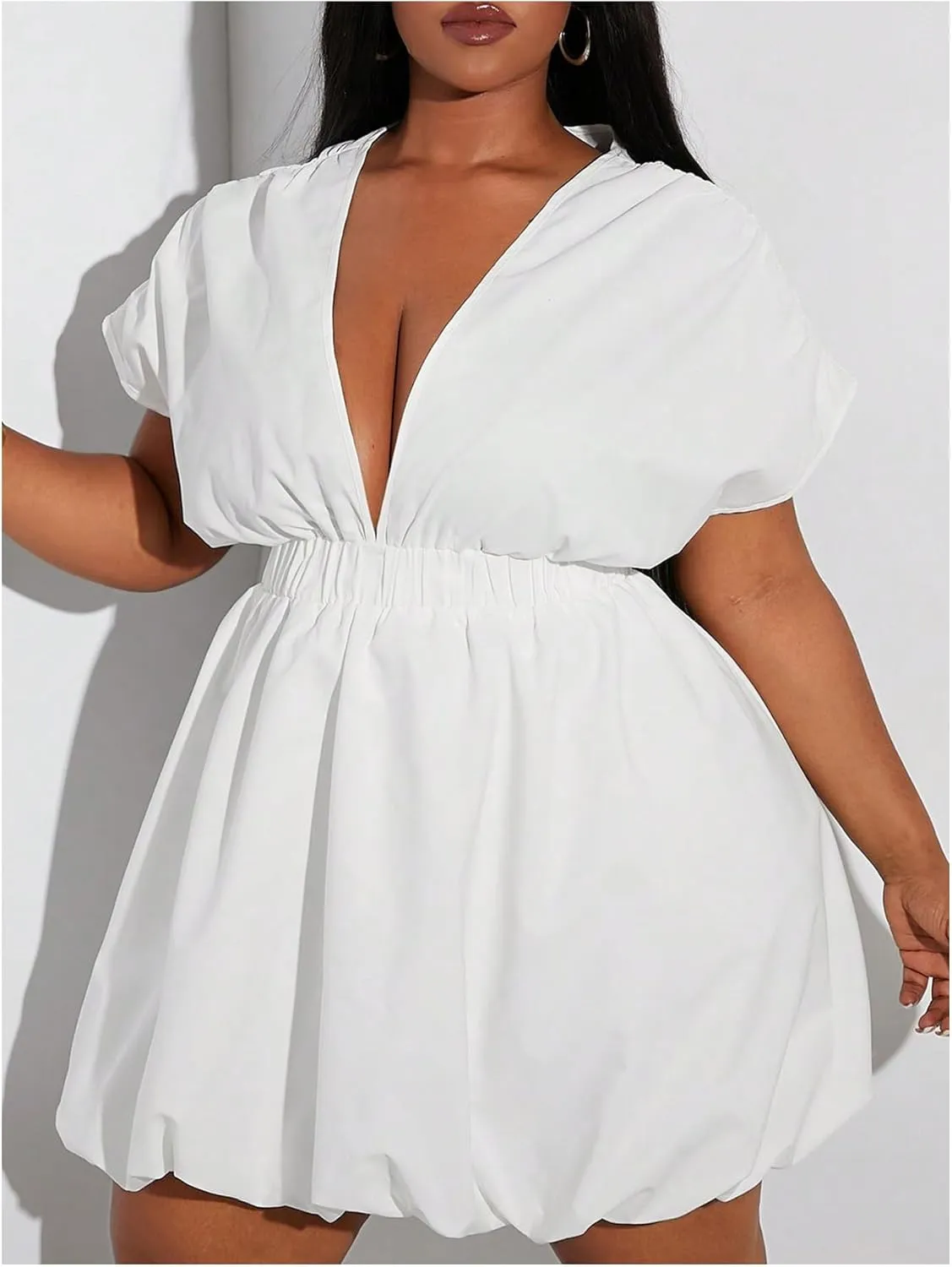 WDIRARA Women's Plus Size Deep V Neck Bubble Dress Short Sleeve A Line Mini Dresses