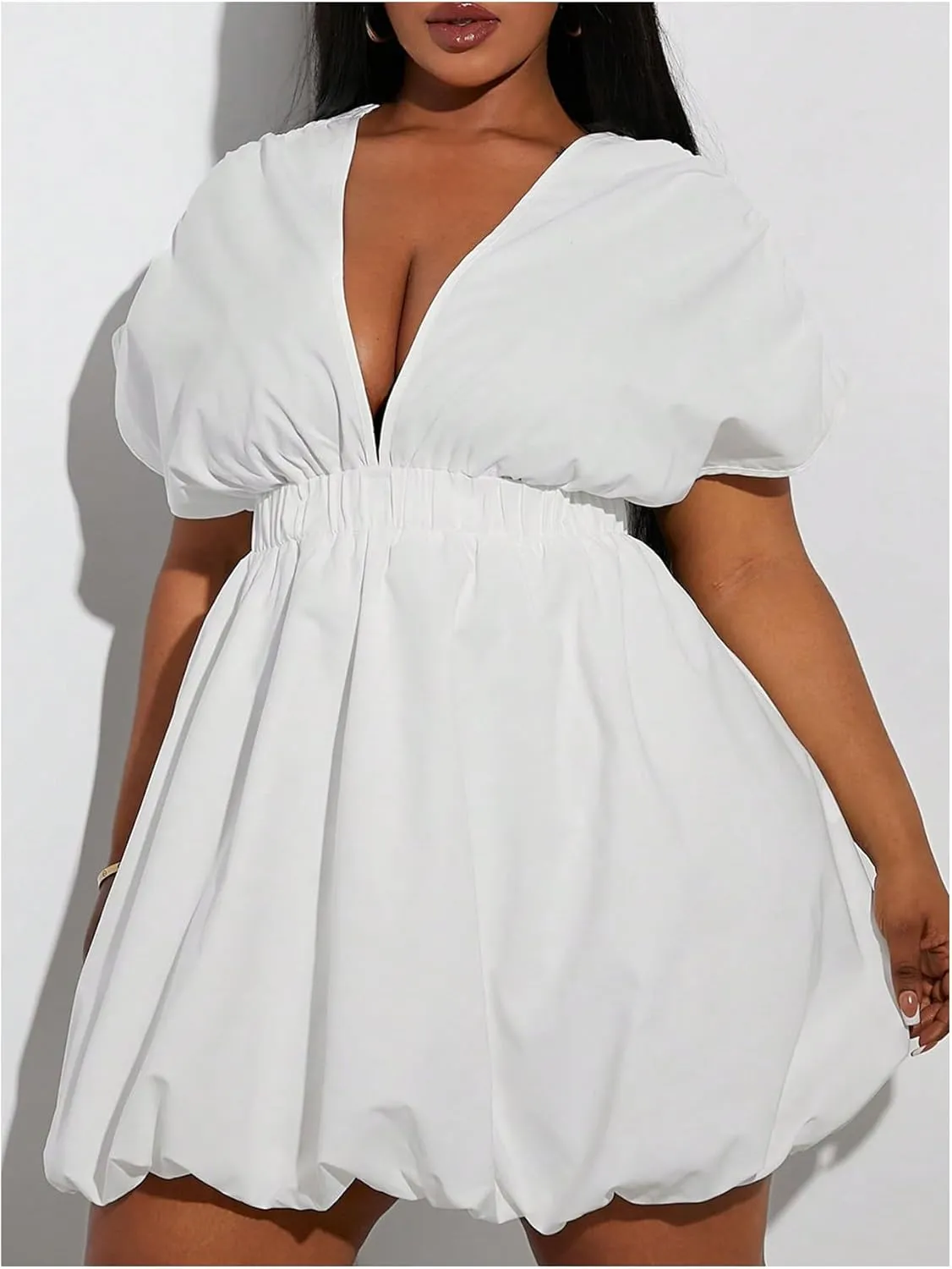 WDIRARA Women's Plus Size Deep V Neck Bubble Dress Short Sleeve A Line Mini Dresses