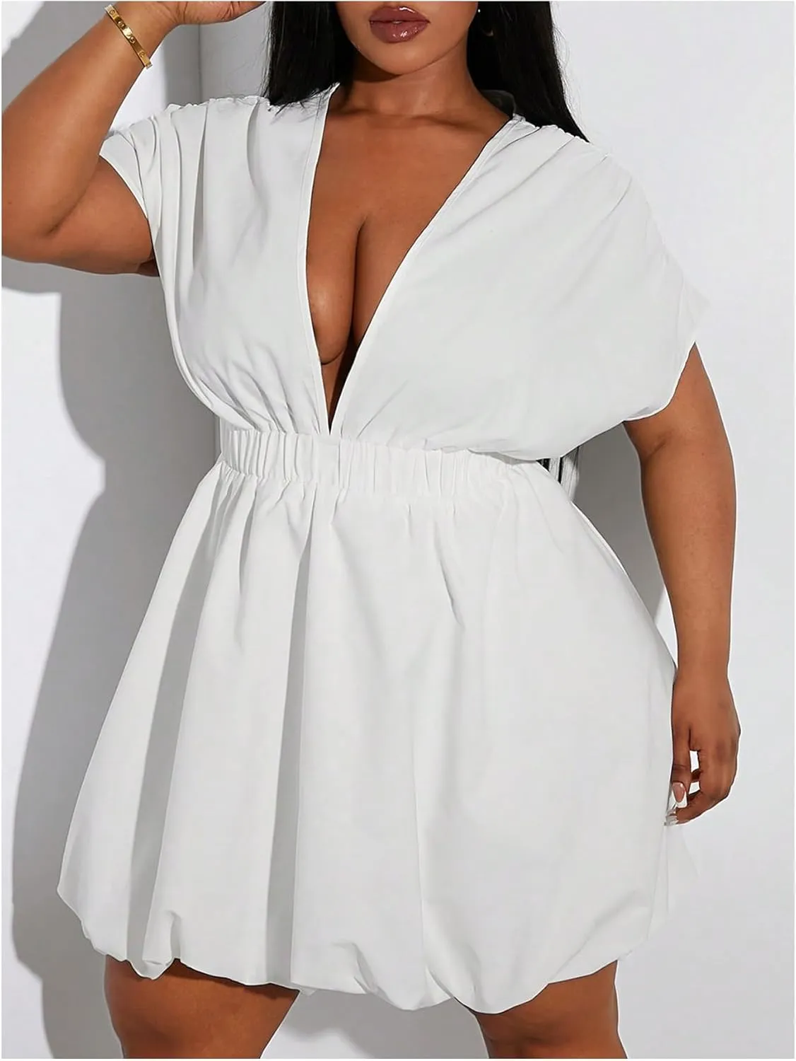 WDIRARA Women's Plus Size Deep V Neck Bubble Dress Short Sleeve A Line Mini Dresses