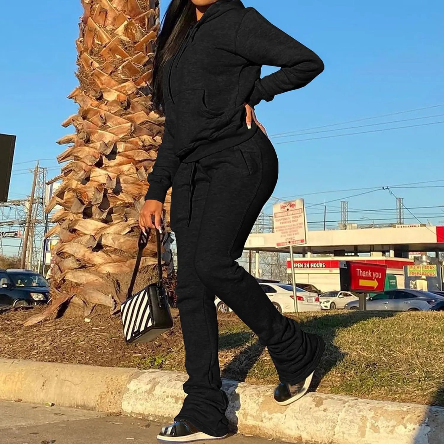 Womens 2 Piece Outfits Oversized Hoodie Sweatsuit and Joggers Sweatpants Sets 2024 Fashion Outfits with Pockets